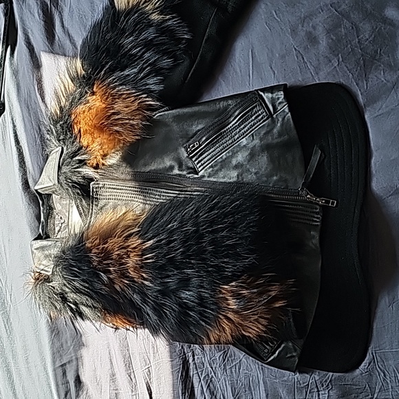 Runway leather and fur jacket - Picture 6 of 6